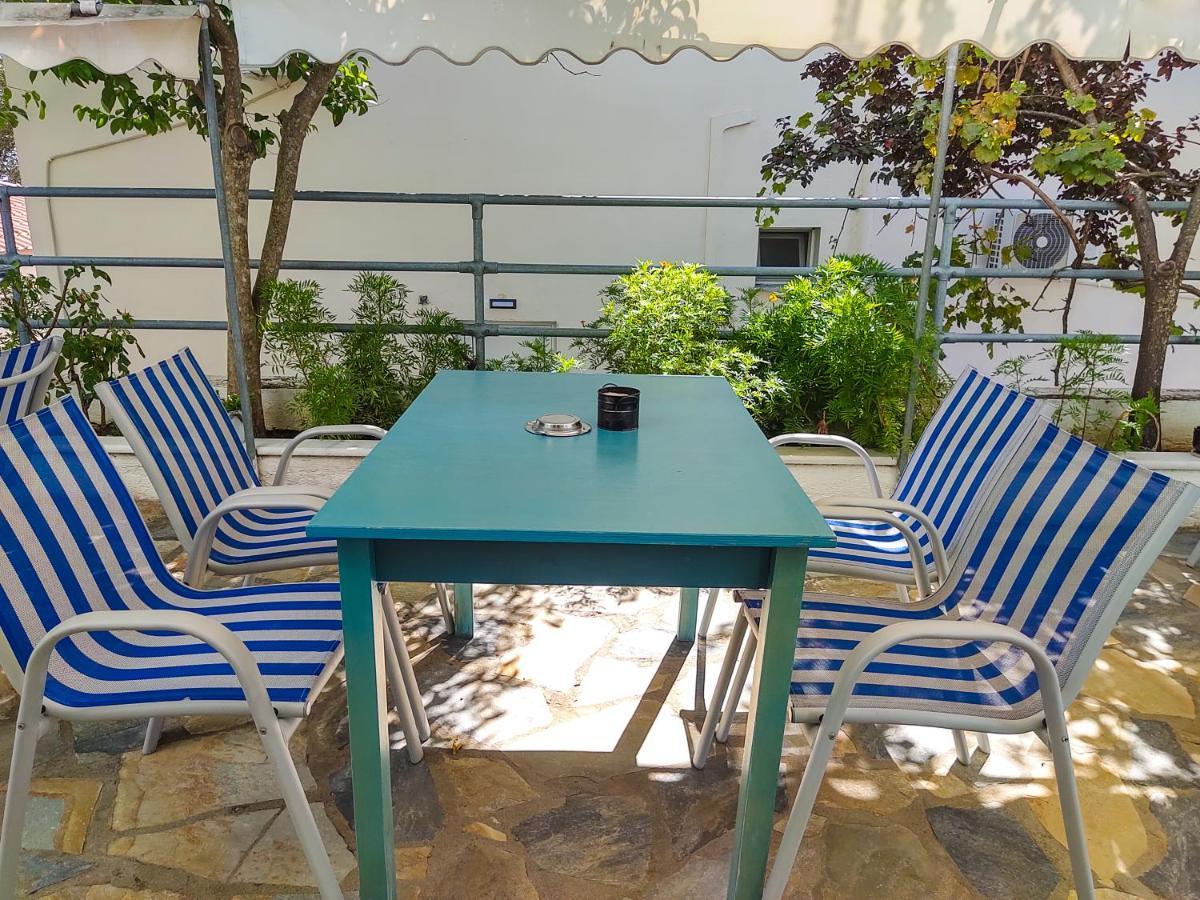 Ellinas Hotel Chrisi Ammoudia Esterno foto