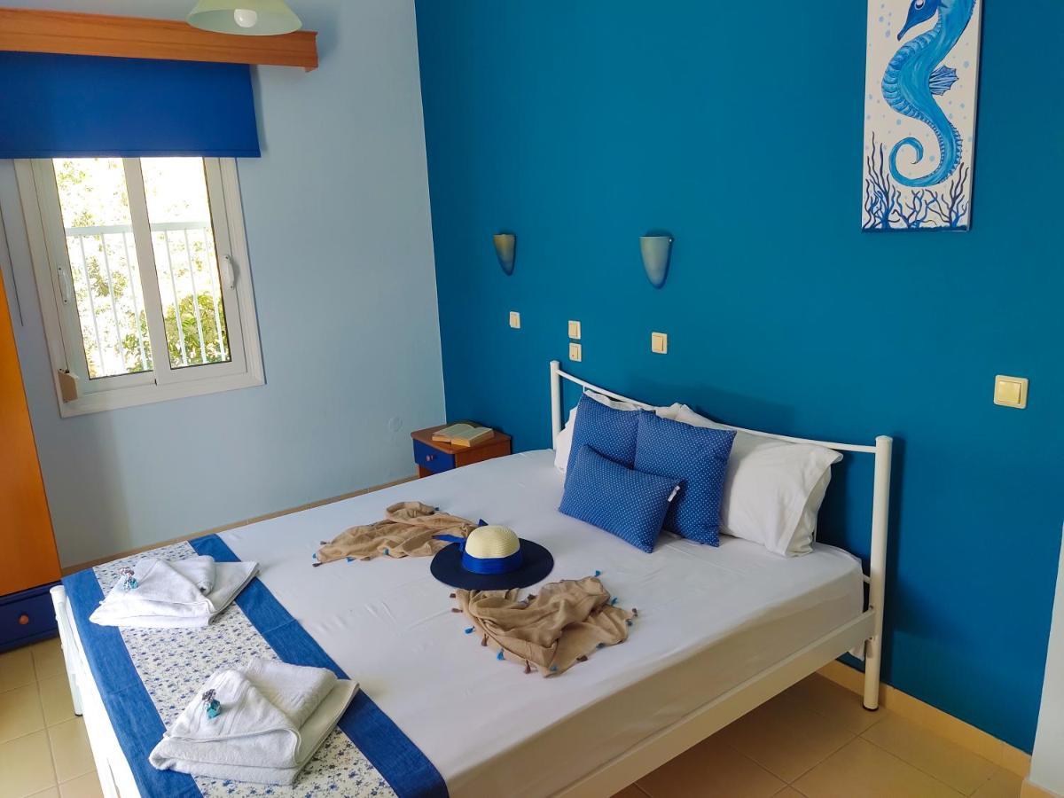 Ellinas Hotel Chrisi Ammoudia Esterno foto