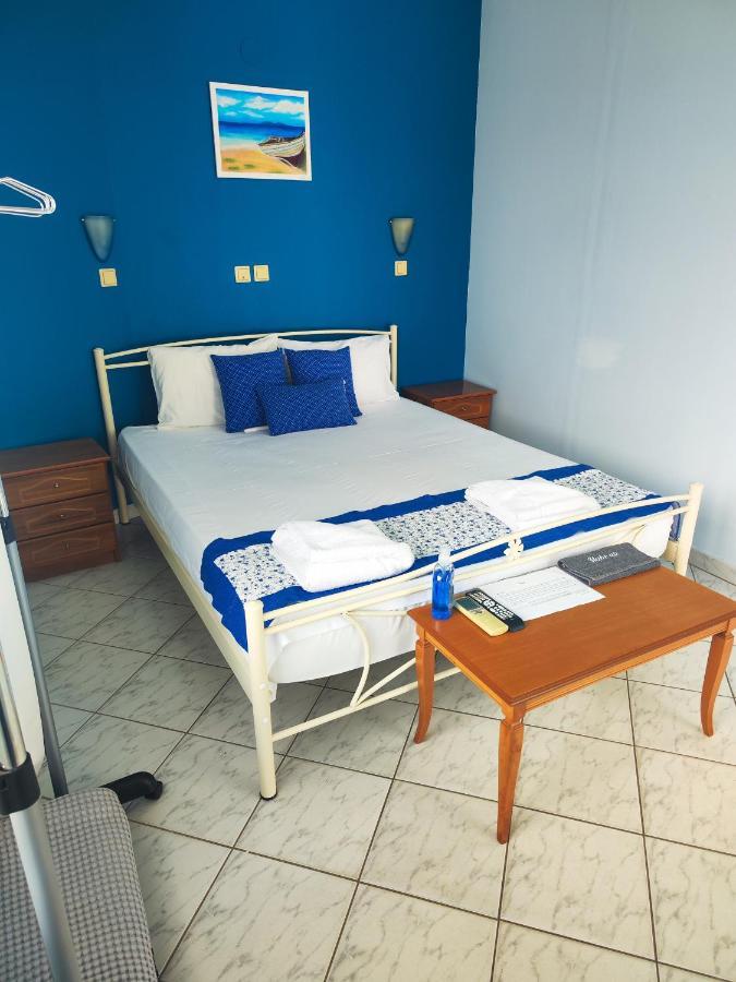 Ellinas Hotel Chrisi Ammoudia Camera foto
