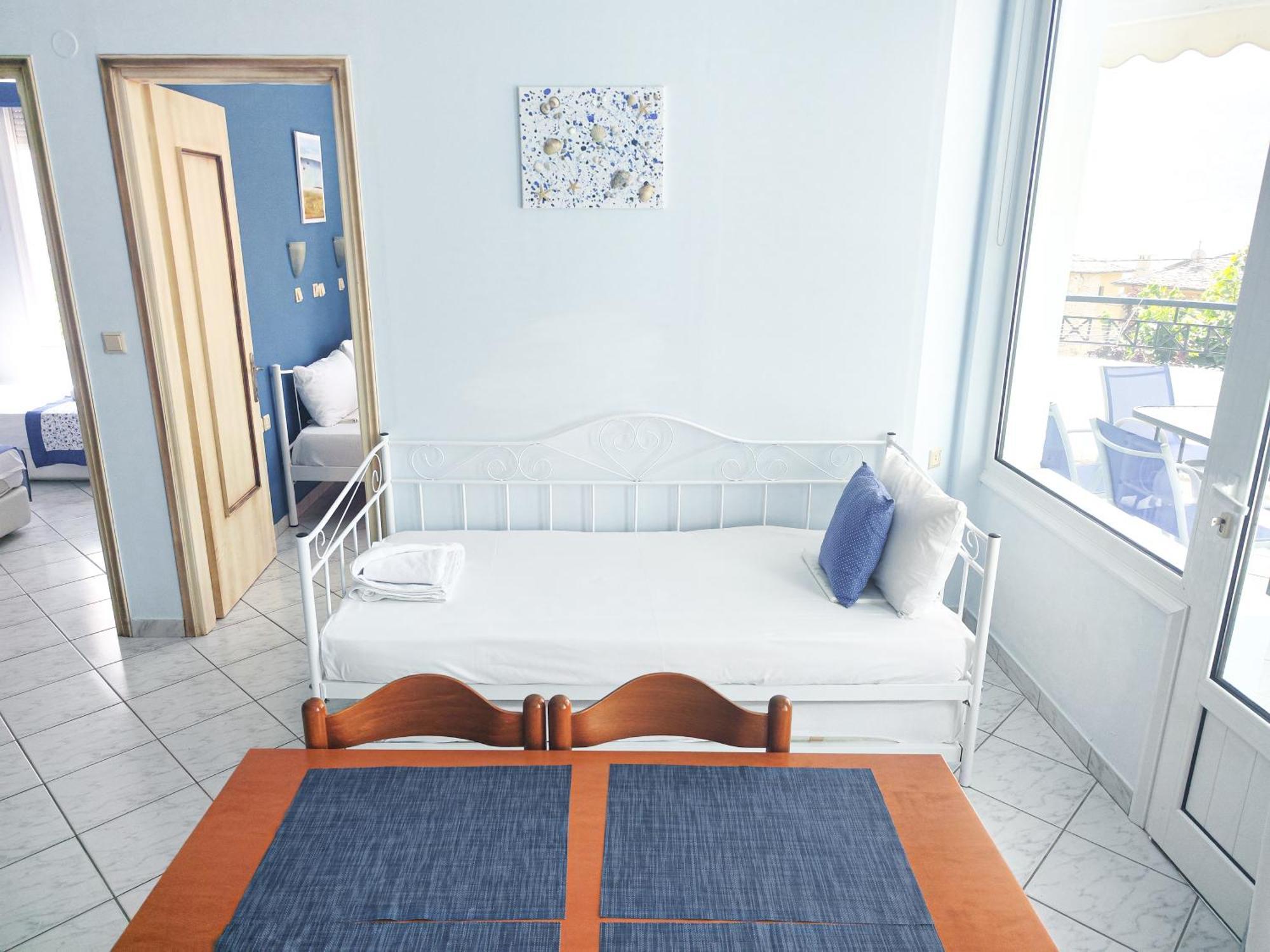 Ellinas Hotel Chrisi Ammoudia Esterno foto