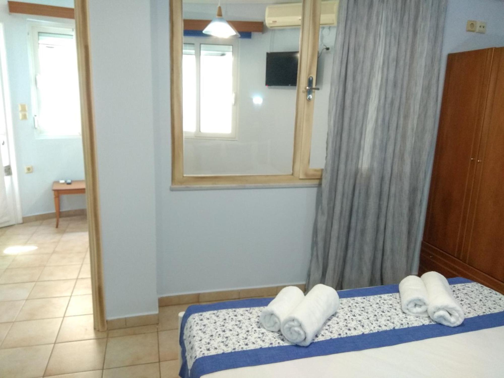 Ellinas Hotel Chrisi Ammoudia Camera foto